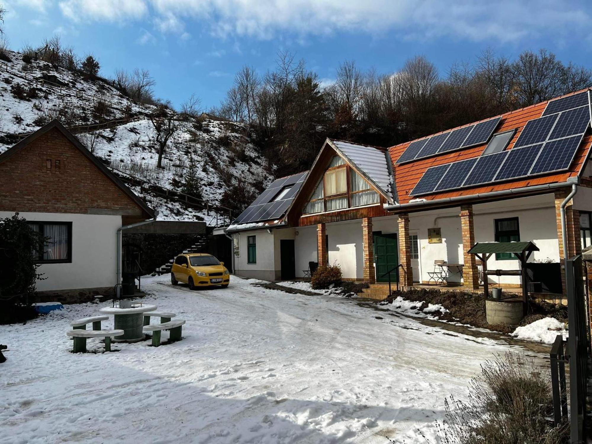 Boroka Vendeghaz Hotel Matrakeresztes Екстериор снимка